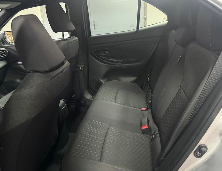 Toyota Yaris Cross 10