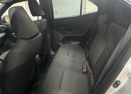 Toyota Yaris Cross 10