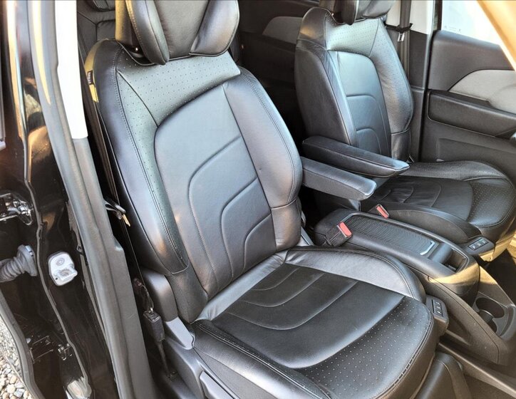 Citroën Grand C4 SpaceTourer MPV 2,0 l 120 kw