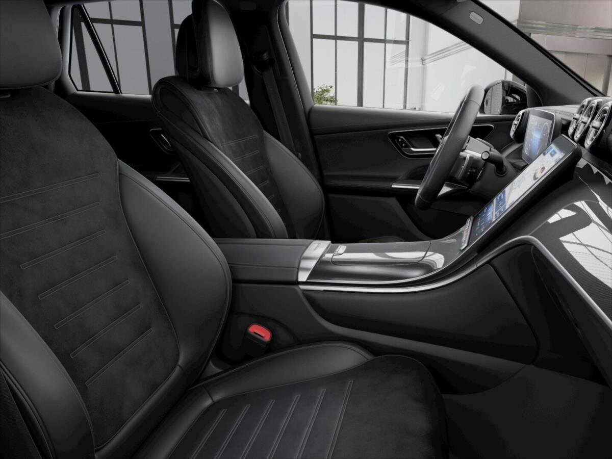 Mercedes-Benz GLC SUV / Terénní 2,0 l 145 kw