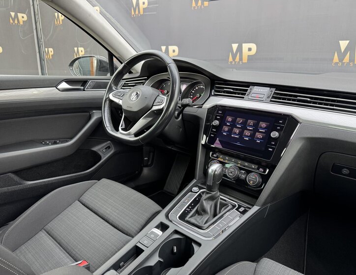 Volkswagen Passat Kombi 2,0 l 140 kw