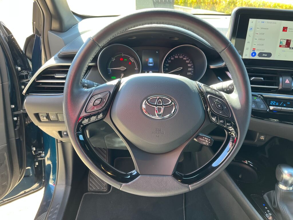 Toyota C-HR SUV / Terénní 2,0 l 112 kw
