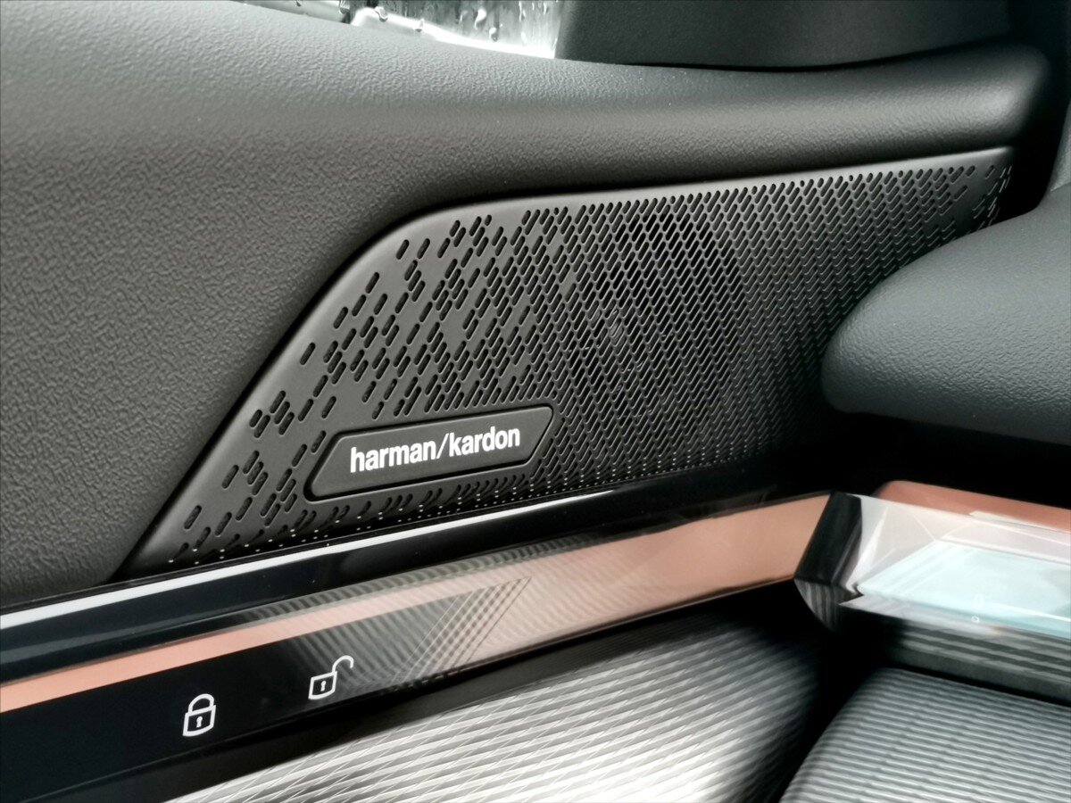 BMW i5 Sedan 0,0 290 kw