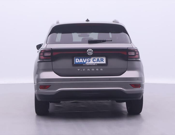 Volkswagen T-Cross 6
