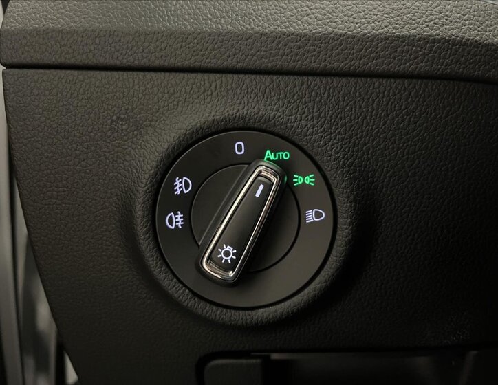 Škoda Superb Liftback 1,4 l 160 kw