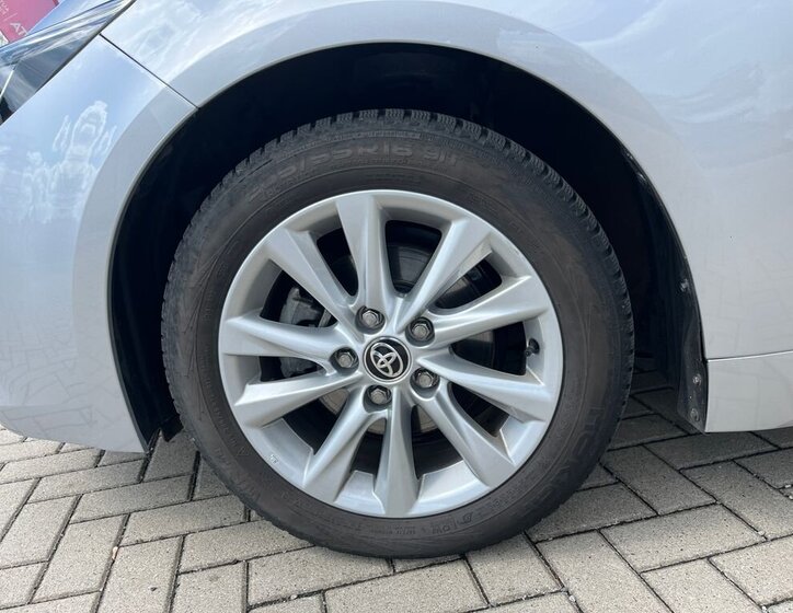 Toyota Corolla Kombi 1,8 l 72 kw