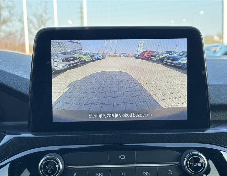 Ford Kuga SUV / Terénní 1,5 l 110 kw