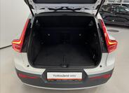 Volvo XC40 32