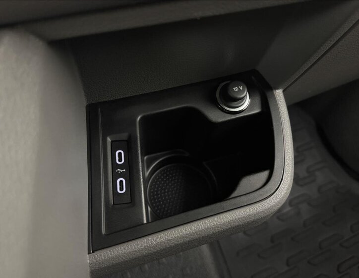 Volkswagen Transporter Kombi 2,0 l 110 kw