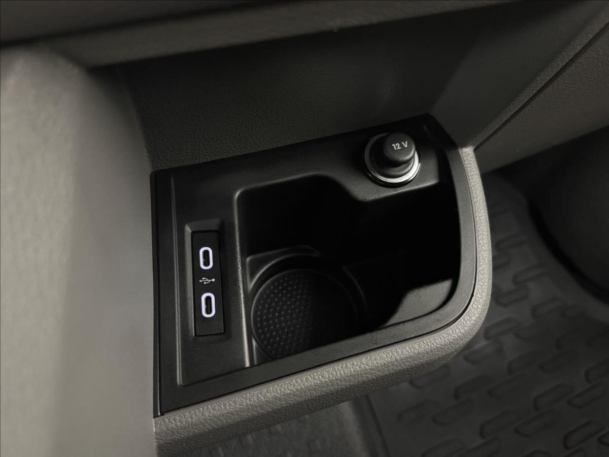 Volkswagen Transporter Kombi 2,0 l 110 kw