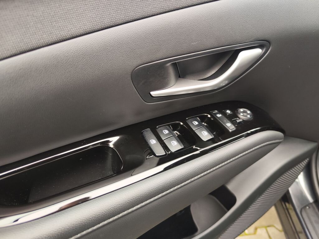 Hyundai Tucson SUV 1,6 l 110 kw