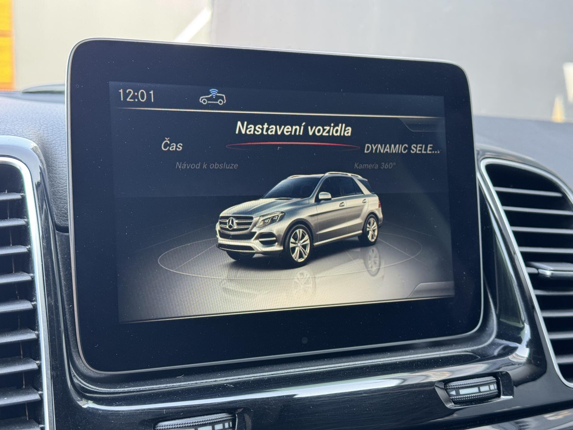 Mercedes-Benz GLE SUV / Terénní 3,0 l 190 kw