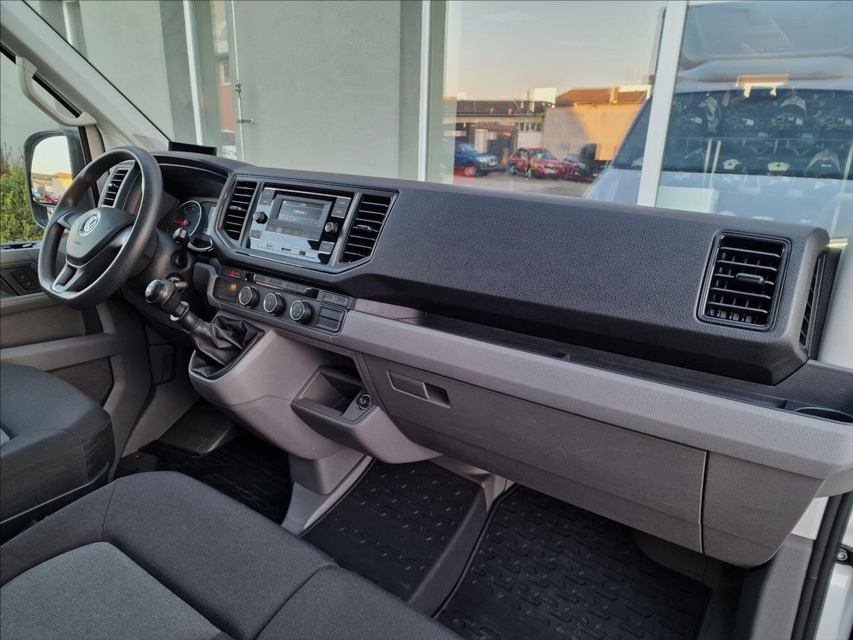 Volkswagen Crafter Skříň 2,0 l 103 kw