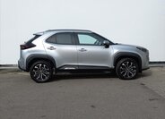 Toyota Yaris Cross CUV 1,5 l 68 kw