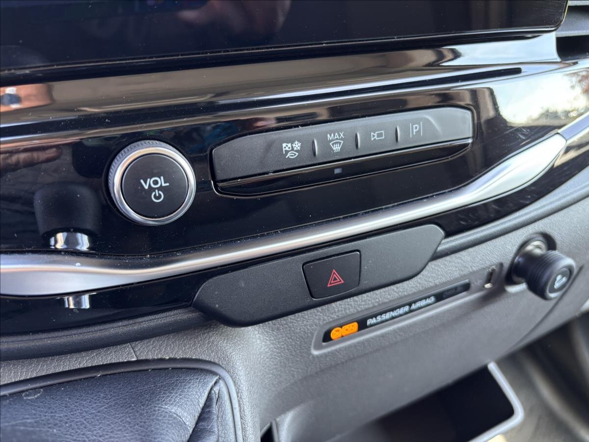 Ford Transit Skříň 2,0 l 96 kw