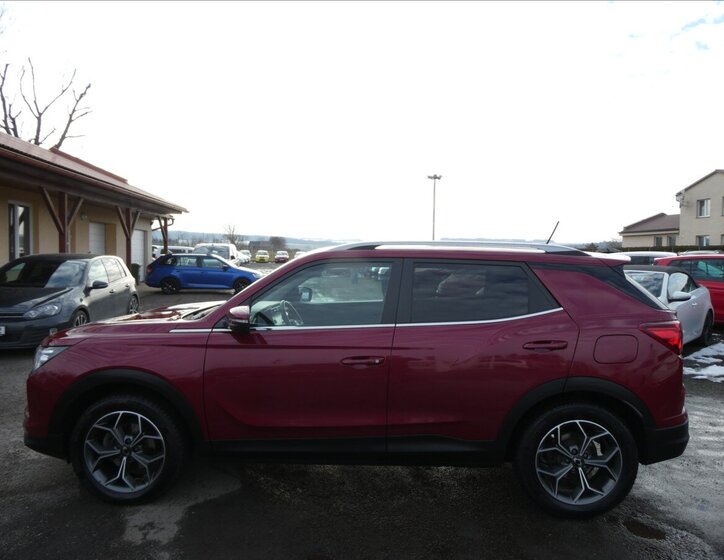 SsangYong Korando SUV / Terénní 1,5 l 120 kw