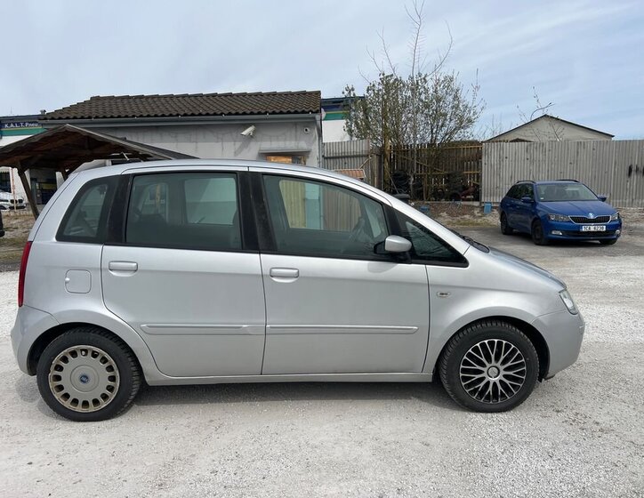 Fiat Idea Kombi 1,4 l 57 kw