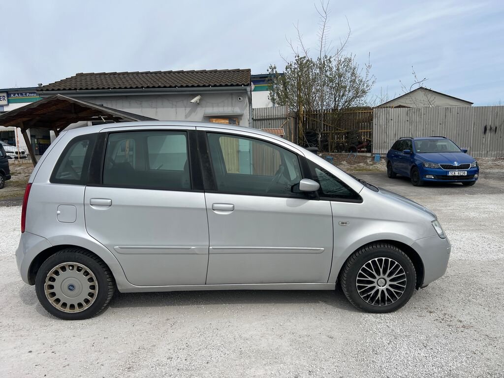 Fiat Idea Kombi 1,4 l 57 kw