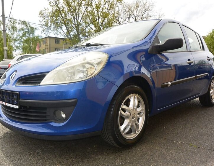 Renault Clio Hatchback 1,1 l 55 kw