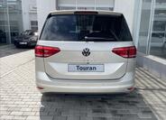 Volkswagen Touran 5