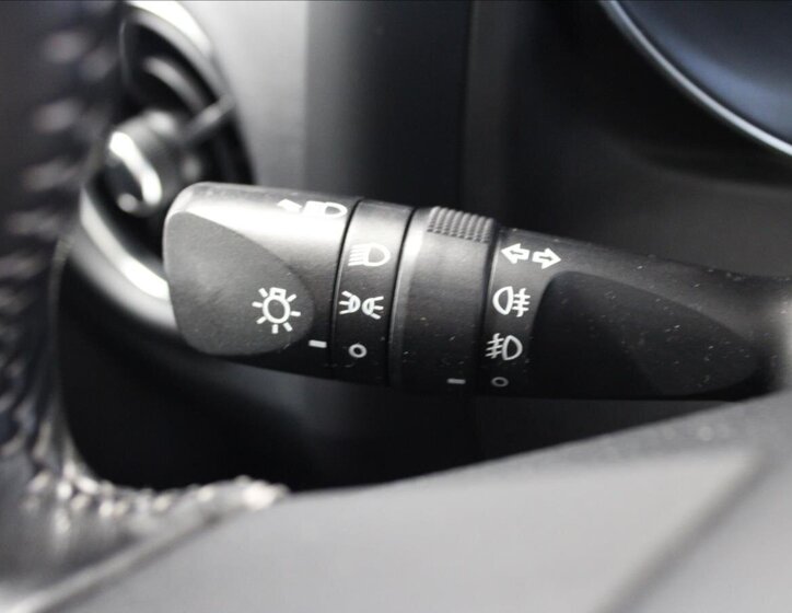 Toyota Auris Hatchback 1,2 l 85 kw