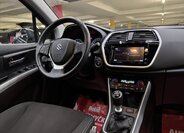 Suzuki SX4 S-Cross 24