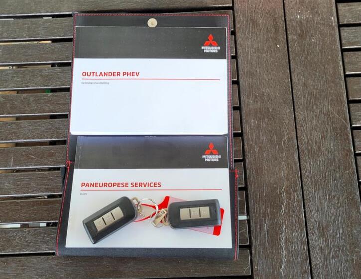 Mitsubishi Outlander 50