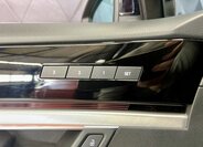 Volkswagen Touareg SUV / Terénní 3,0 l 210 kw