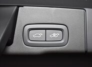 Volvo XC60 SUV / Terénní 2,0 l 335 kw