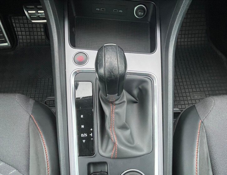 Seat Ateca SUV / Terénní 1,5 l 110 kw