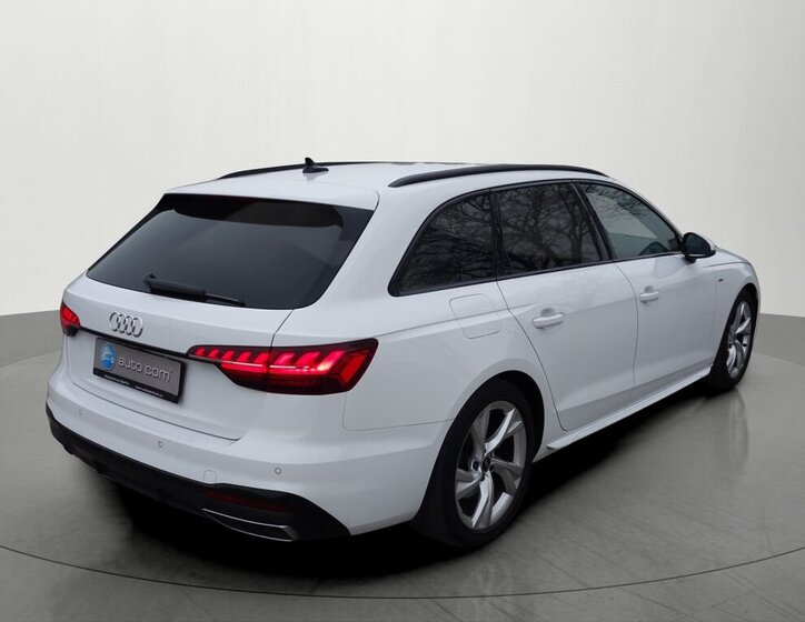 Audi A4 Kombi 2,0 l 120 kw