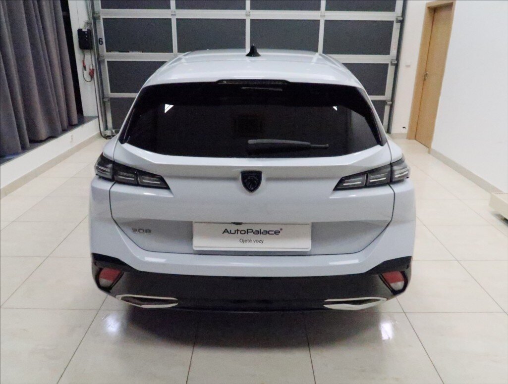 Peugeot 308 Kombi 1,5 l 96 kw