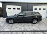 Volkswagen Passat Kombi 1,5 l 110 kw