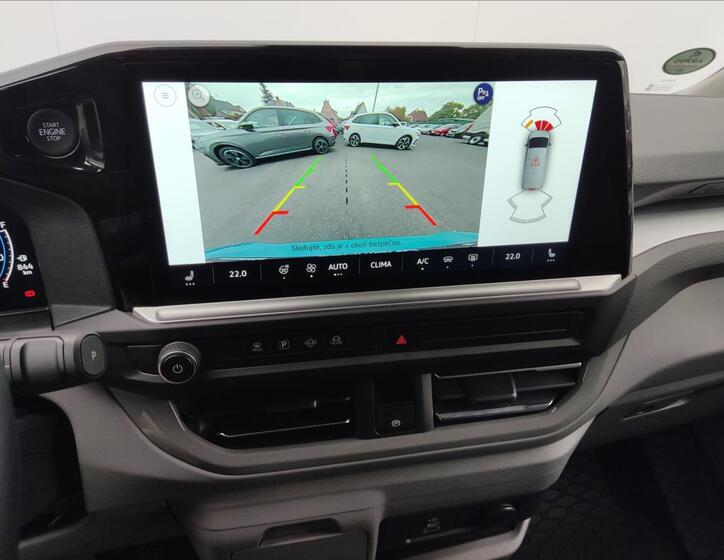 Volkswagen Caravelle 12