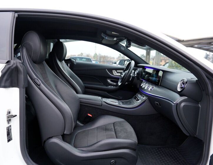 Mercedes-Benz Třídy E 26