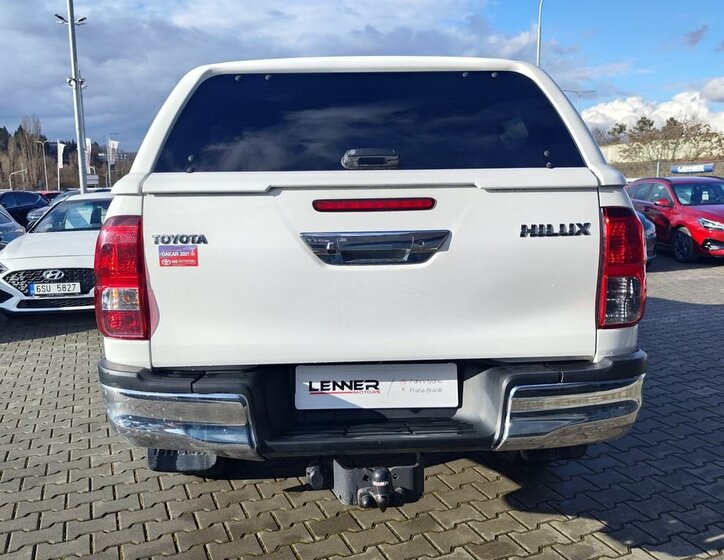 Toyota Hilux Pick-up 2,8 l 150 kw