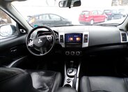 Mitsubishi Outlander Kombi 2,4 l 125 kw