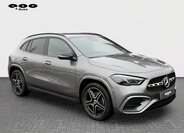 Mercedes-Benz GLA 7