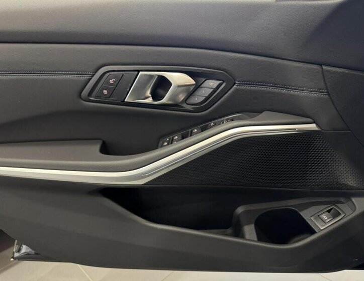 BMW Řada 3 Sedan 2,0 l 140 kw