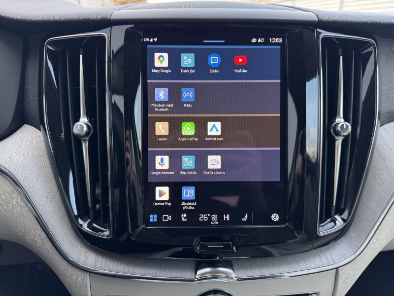 Volvo XC60 SUV / Terénní 2,0 l 145 kw