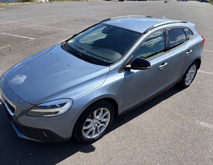 Volvo V40 Hatchback 2,0 l 110 kw