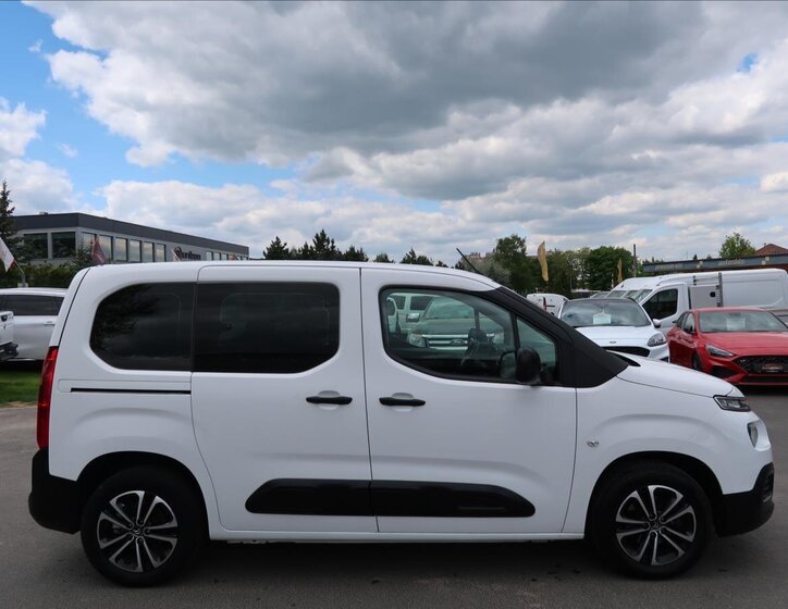 Citroën Berlingo MPV 1,5 l 75 kw
