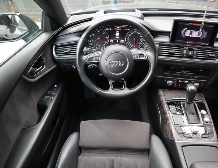 Audi A7 9