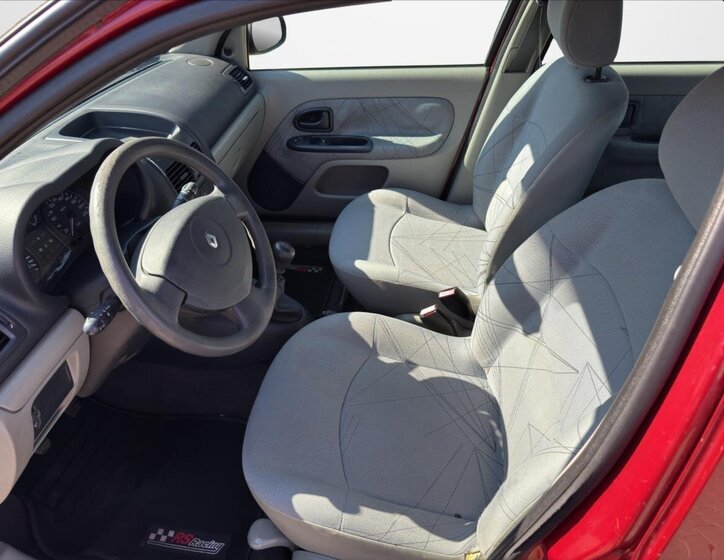 Renault Clio Hatchback 1,1 l 55 kw