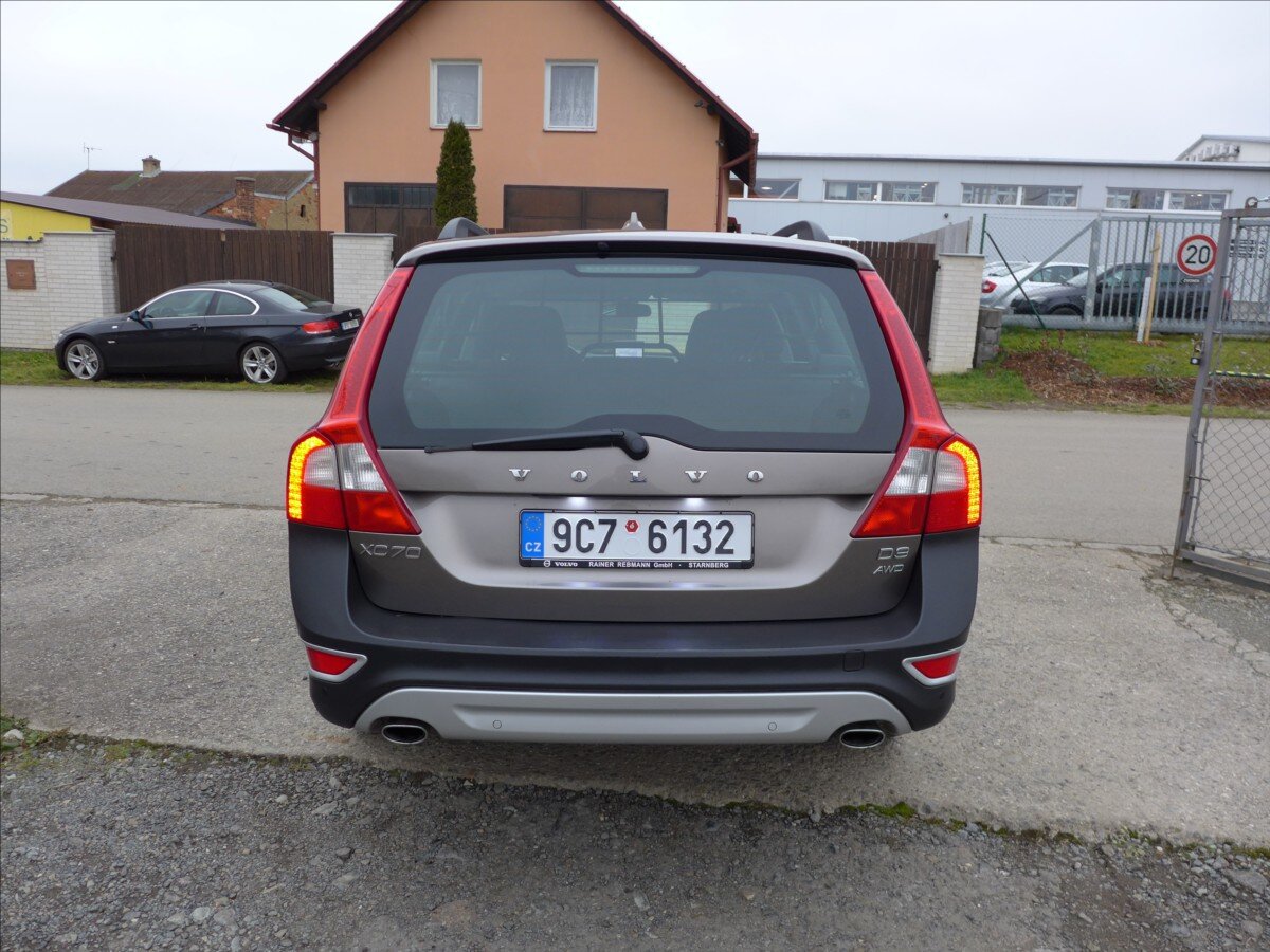 Volvo XC70