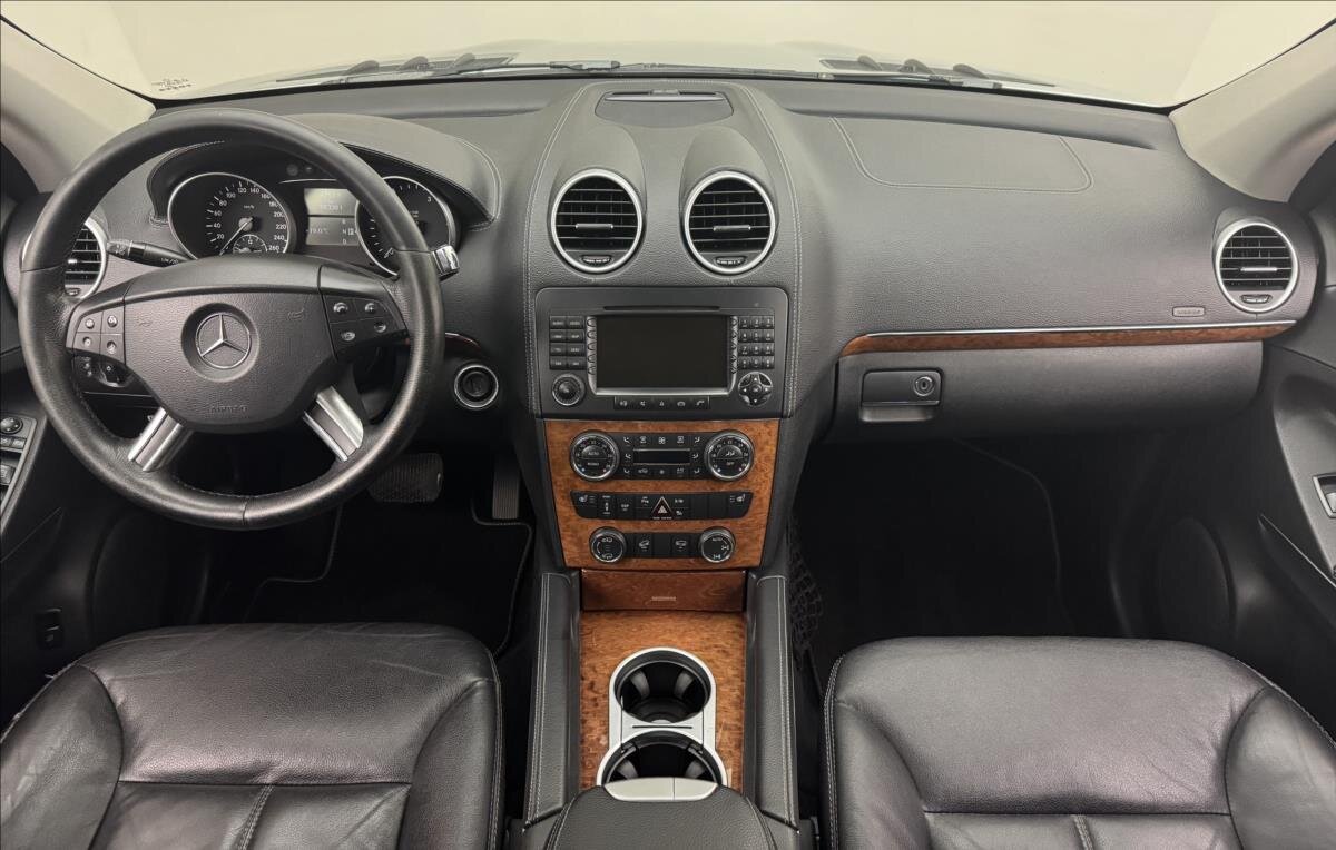 Mercedes-Benz GL SUV / Terénní 3,0 l 165 kw