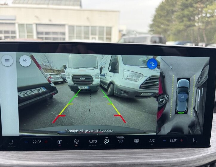 Ford Kuga SUV / Terénní 2,5 l 178 kw