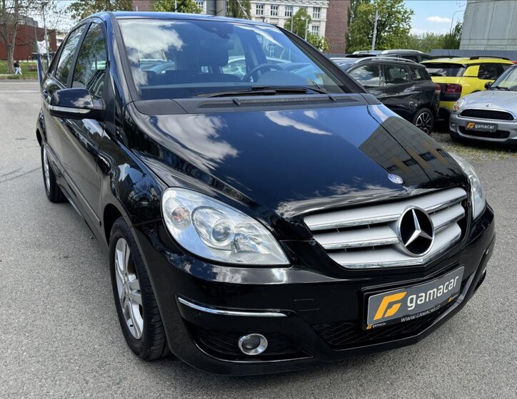 Mercedes-Benz Třídy B Hatchback 2,0 l 103 kw