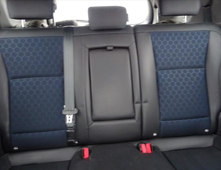 SsangYong XLV SUV 1,6 l 94 kw