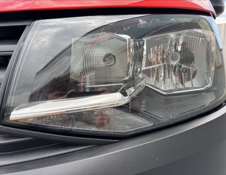 Volkswagen Transporter Skříň 2,0 l 110 kw